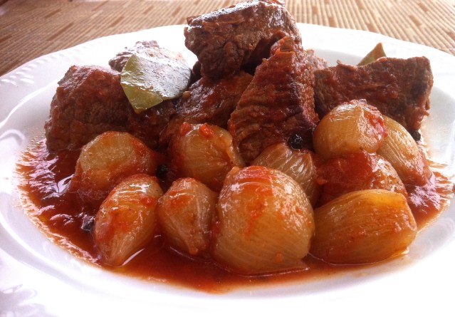Beef-Stifado-Mosharaki-Stifado